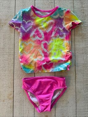The Children’s Place Neon Tie-Dye Heart Swim Set with Hot Pink Bottoms 2T